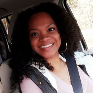 Meet your Posher, Erica